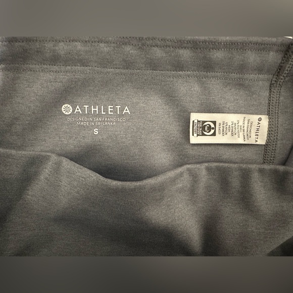 Athleta All In 7” Short Grey Sz S - Picture 6 of 7